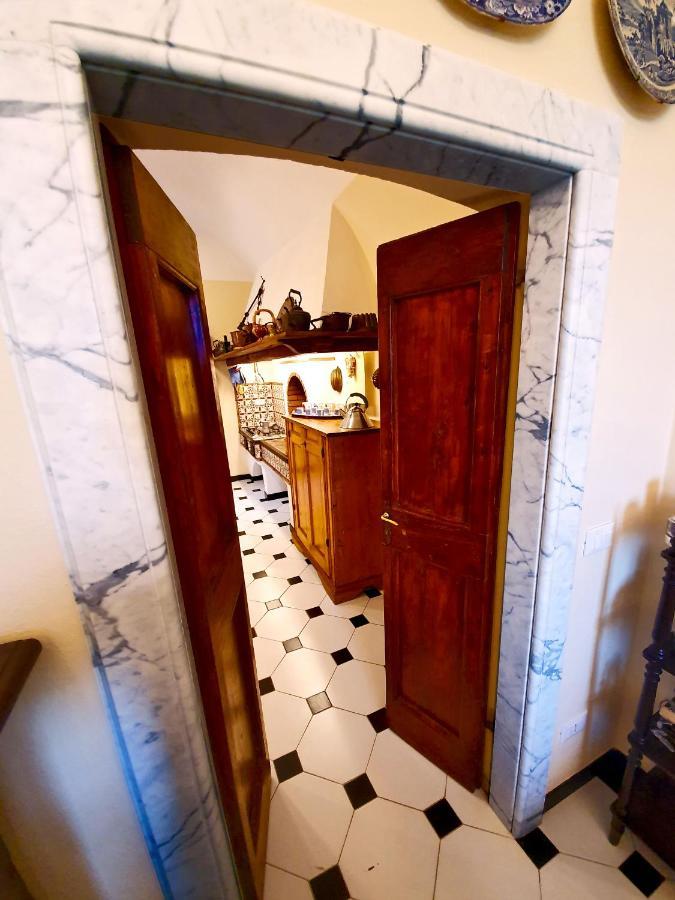 Villa De Benedetti Sarzana Eksteriør billede