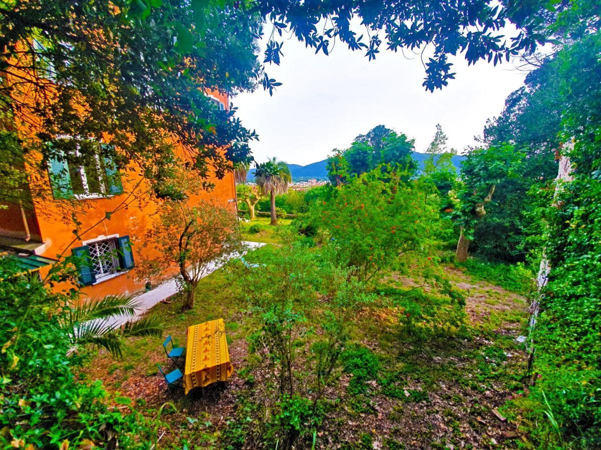Villa De Benedetti Sarzana Eksteriør billede