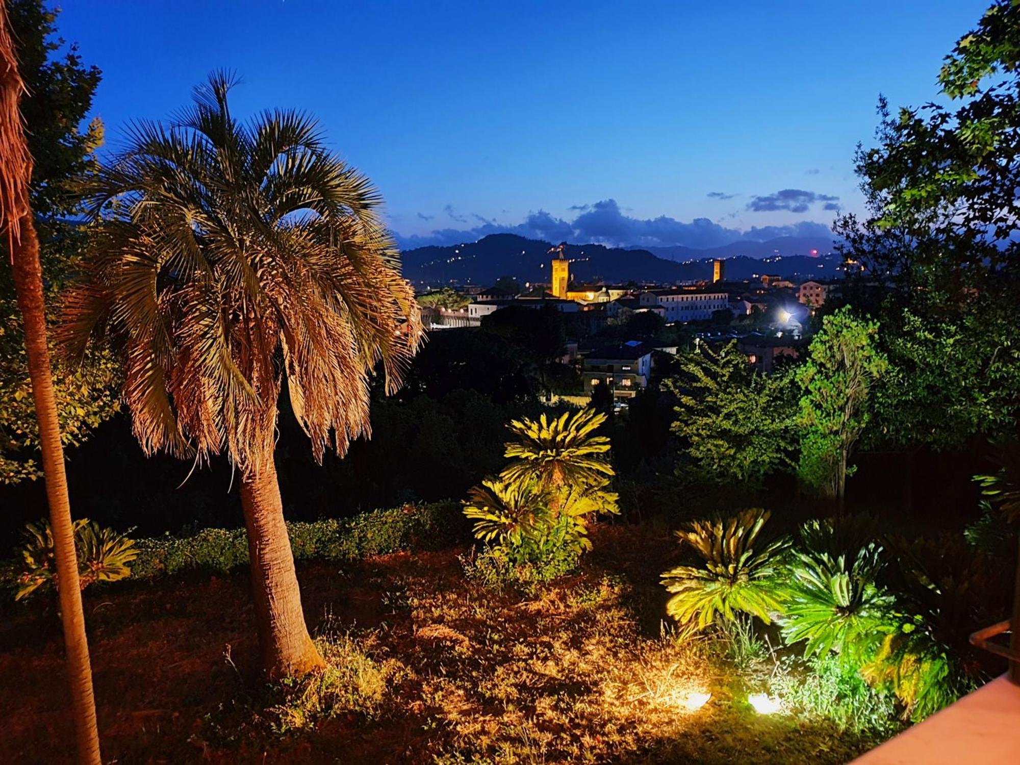 Villa De Benedetti Sarzana Værelse billede